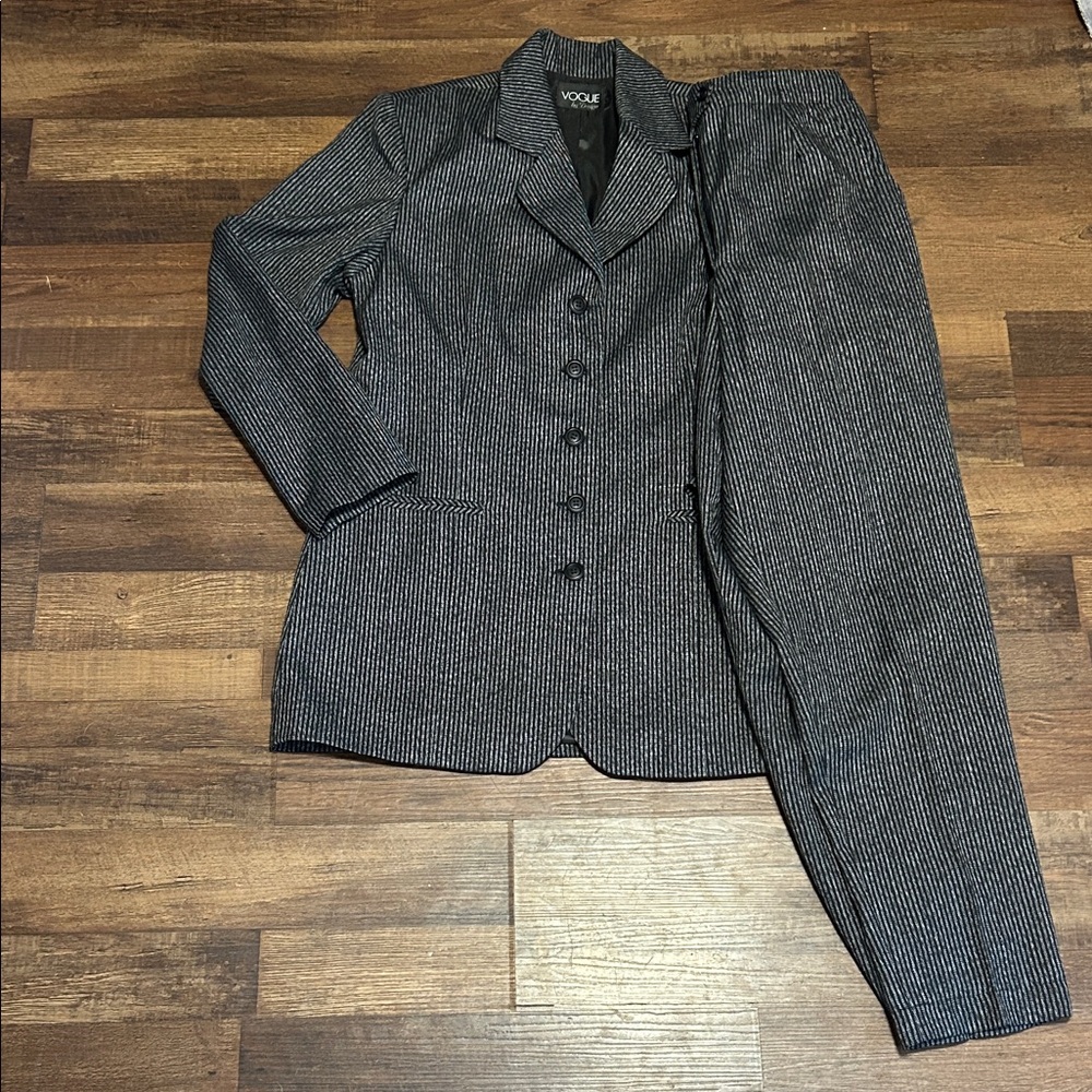 Vogue Black and White Striped Blazer and Pants - Women’s Size 12